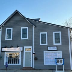 First Station Retreat | Downtown Lewes + Parking