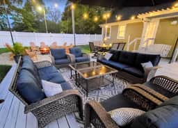 Coastal Quarters -Unit 2 -Spacious, Yard & Firepit