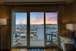 Golden Hour Getaway | Marina & Bay Views in Dewey