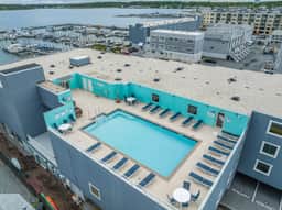 Golden Hour Getaway | Marina & Bay Views in Dewey