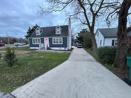 The Blue Pelican | 4BR | Mins to Beach