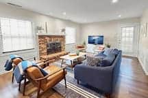 Downtown Shores | Coastal Chic • Walk to Beach