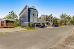 It Takes 2 to Tingle | Hot Tub, Dog-Friendly, Yard
