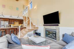 It Takes 2 to Tingle | Hot Tub, Dog-Friendly, Yard