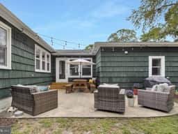 Coastal Cottage | 4BR, Dog-Friendly, Sleeps 10
