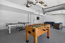 Nolen's Nest | Dog friendly | GameRoom | Mins to Beach