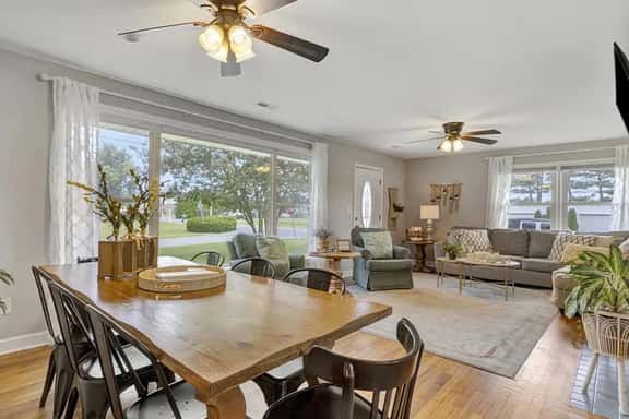 Coastal Cottage | 4BR, Dog-Friendly, Sleeps 10 - Image 1