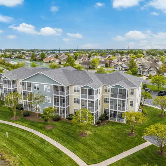Aw Shucks Condo | Pond View + Pools - Lewes - Image 1