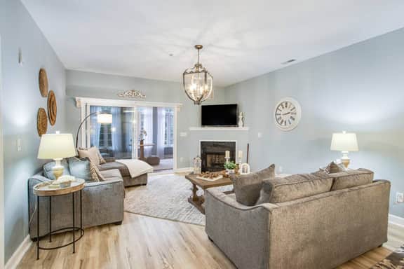Seas The Day | 3BR Condo Near Beaches, Pool