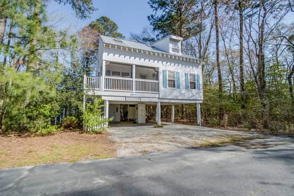 Clearwater Anchor Cottage | Pool -Minutes to Beach