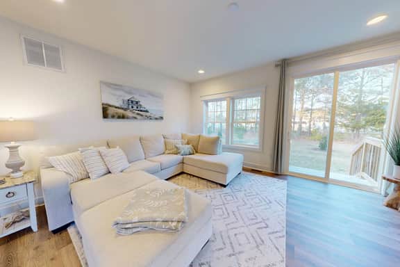 Stingray Harbor House | 4BR, 2 Miles to Beach