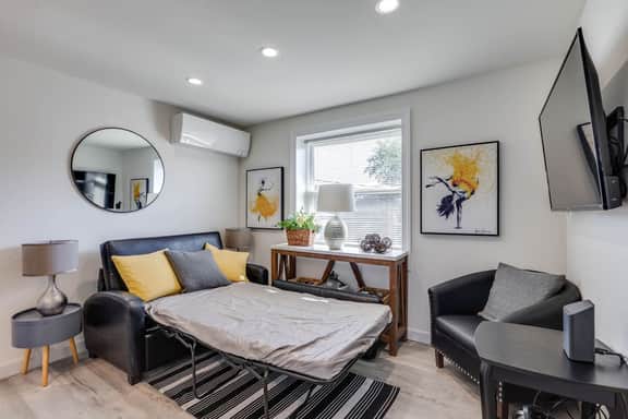 El Capitan | Updated 2BR | Walk to Beach, Dewey