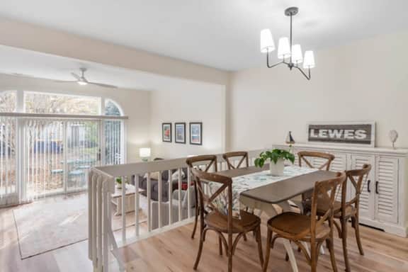 Henlopen Home Base - Lewes Coastal Retreat