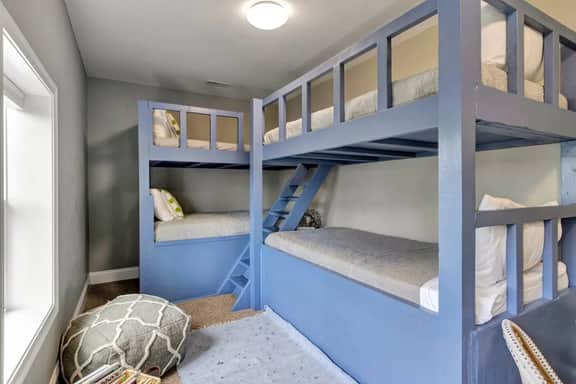 Coastal Cottage | 4BR, Dog-Friendly, Sleeps 10