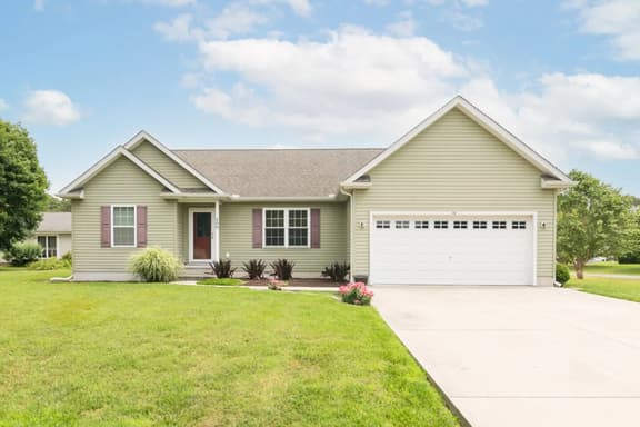 Summer Breeze | 3BR Home w/ Park Nearby