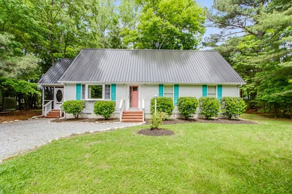 Calgary Cottage | Quiet 3BR Near Bethany Beach
