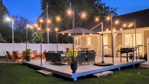 Coastal Quarters -Unit 2 -Spacious, Yard & Firepit
