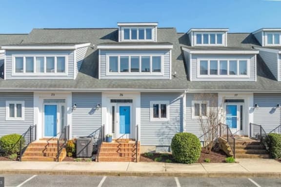 Henlopen Home Base - Lewes Coastal Retreat